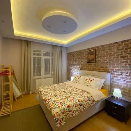 Cozy At Historical Peninsula At Balat Διαμέρισμα